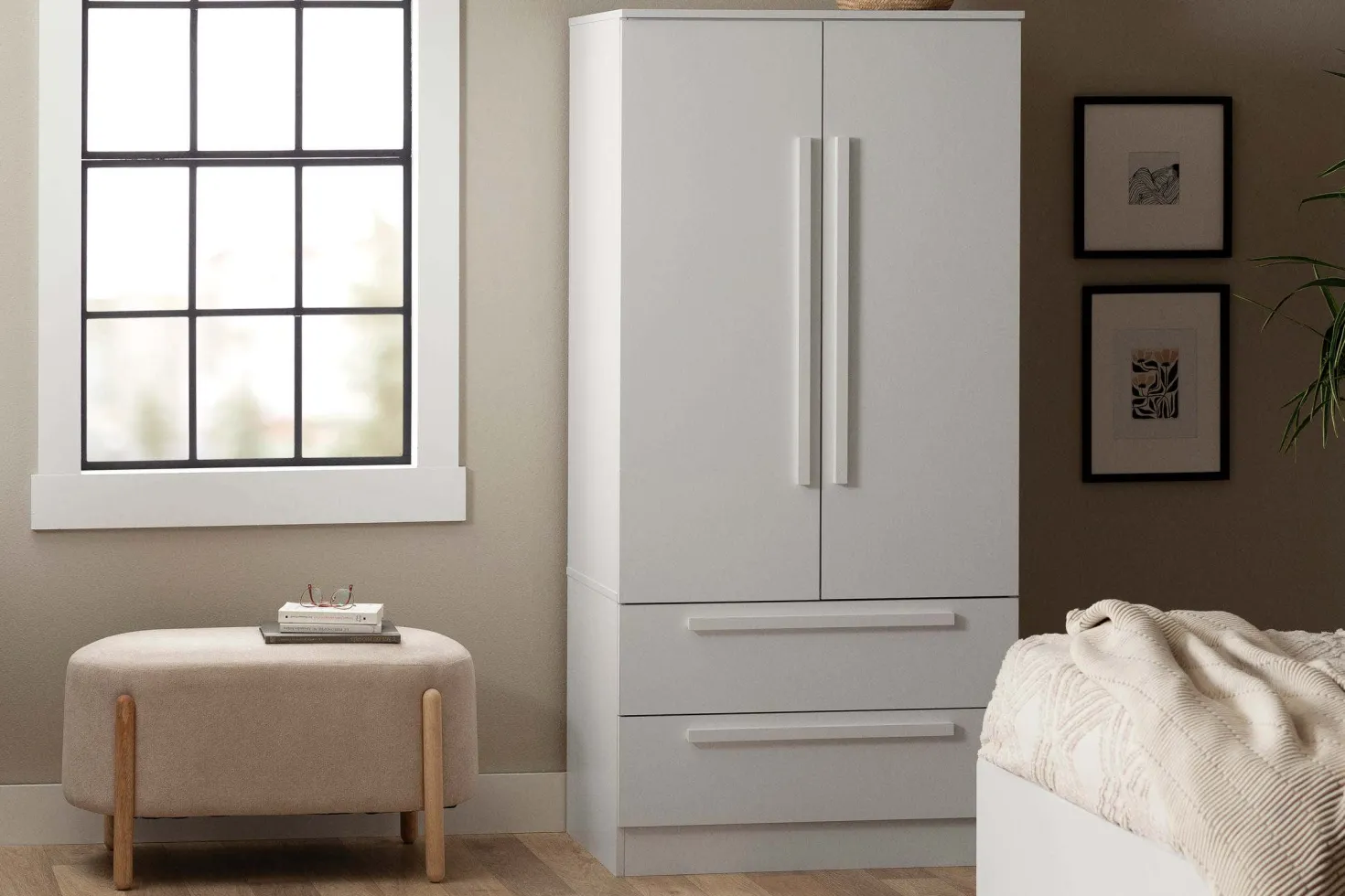 Armoire - South Shore