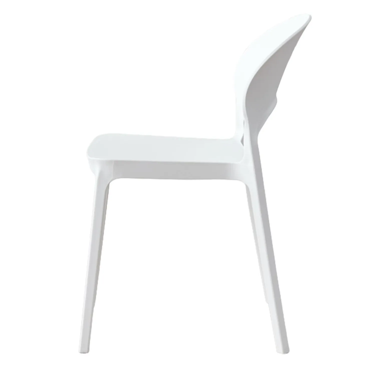 Chaise intérieur/extérieur empilable en résine – blanc