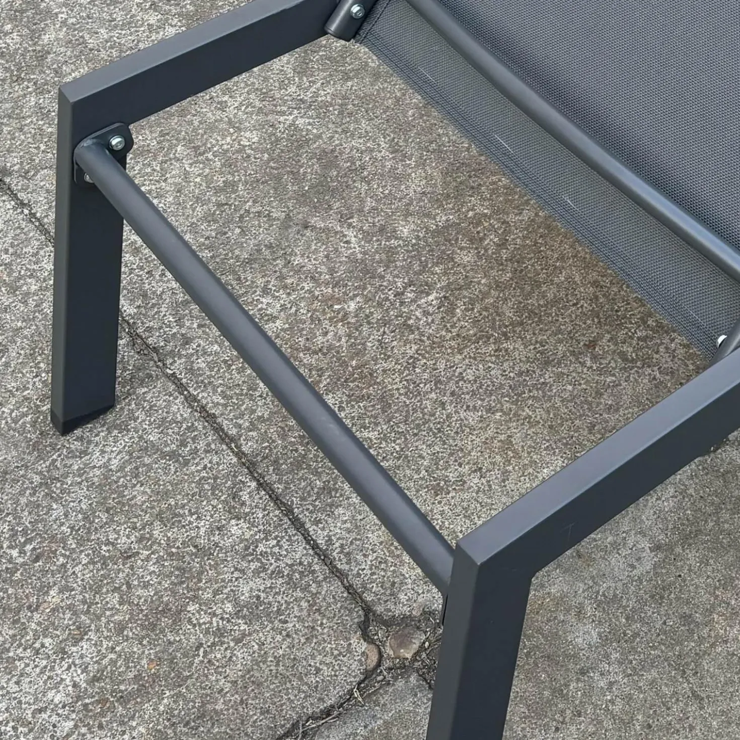 Chaise longue en textilène - gris