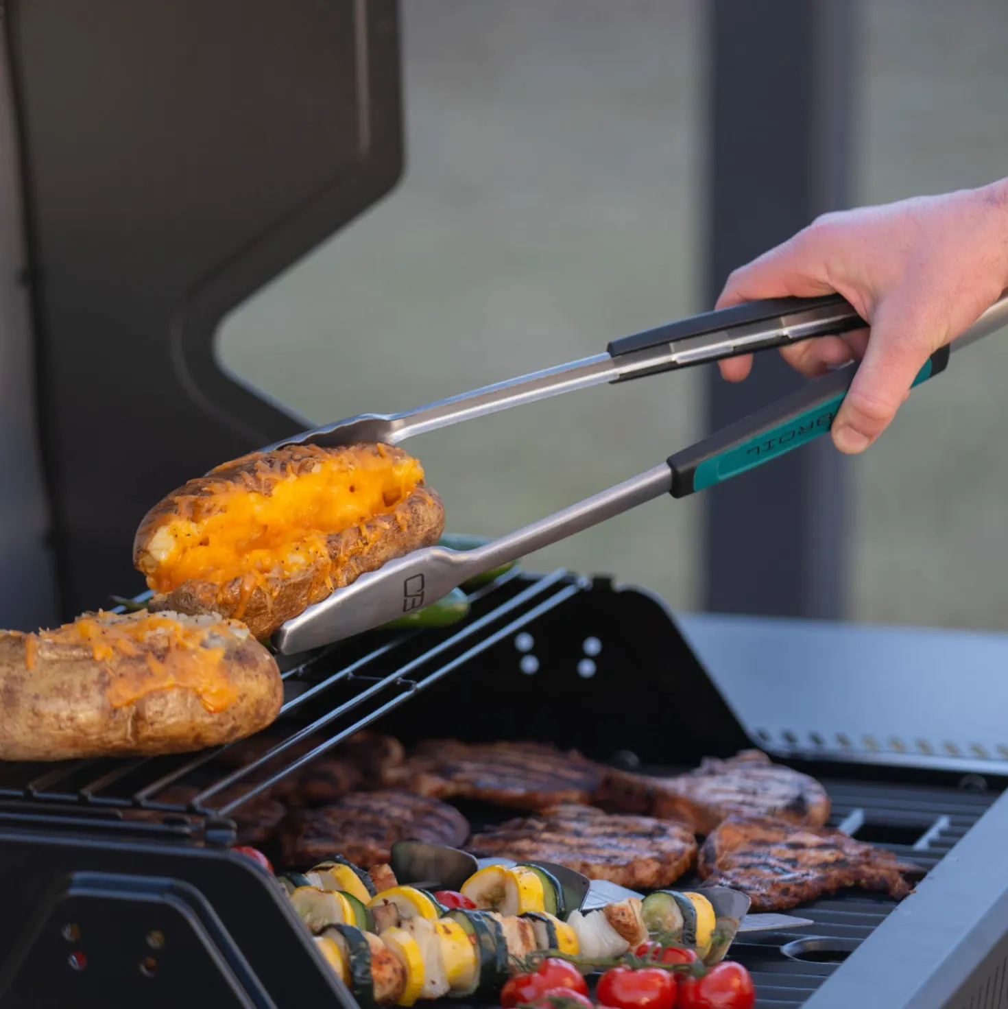 Charbroil Barbecue au gaz propane avec 4 brûleurs - 36 000 BTU