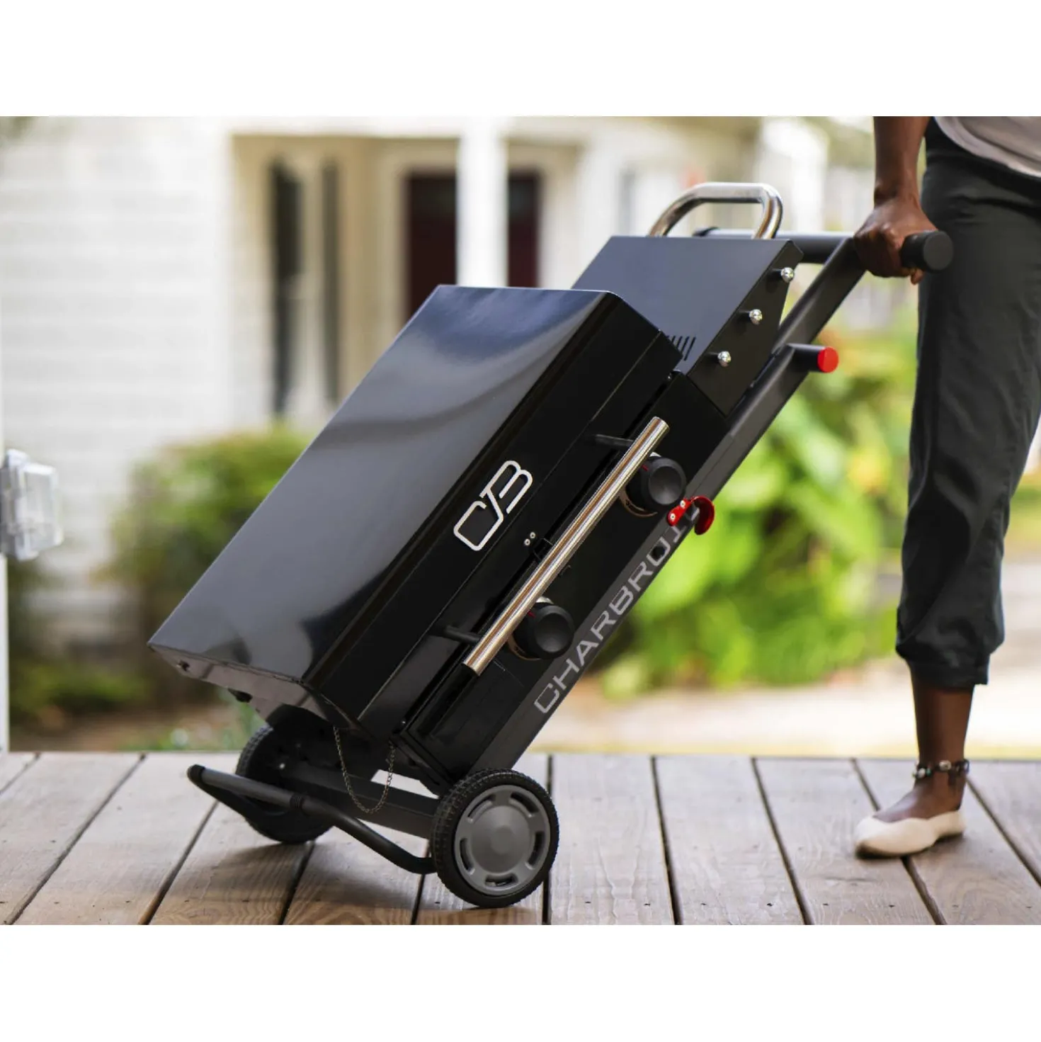 Charbroil Plancha portative au propane 22 po avec chariot pliant et 2 brûleurs - 24 000 BTU