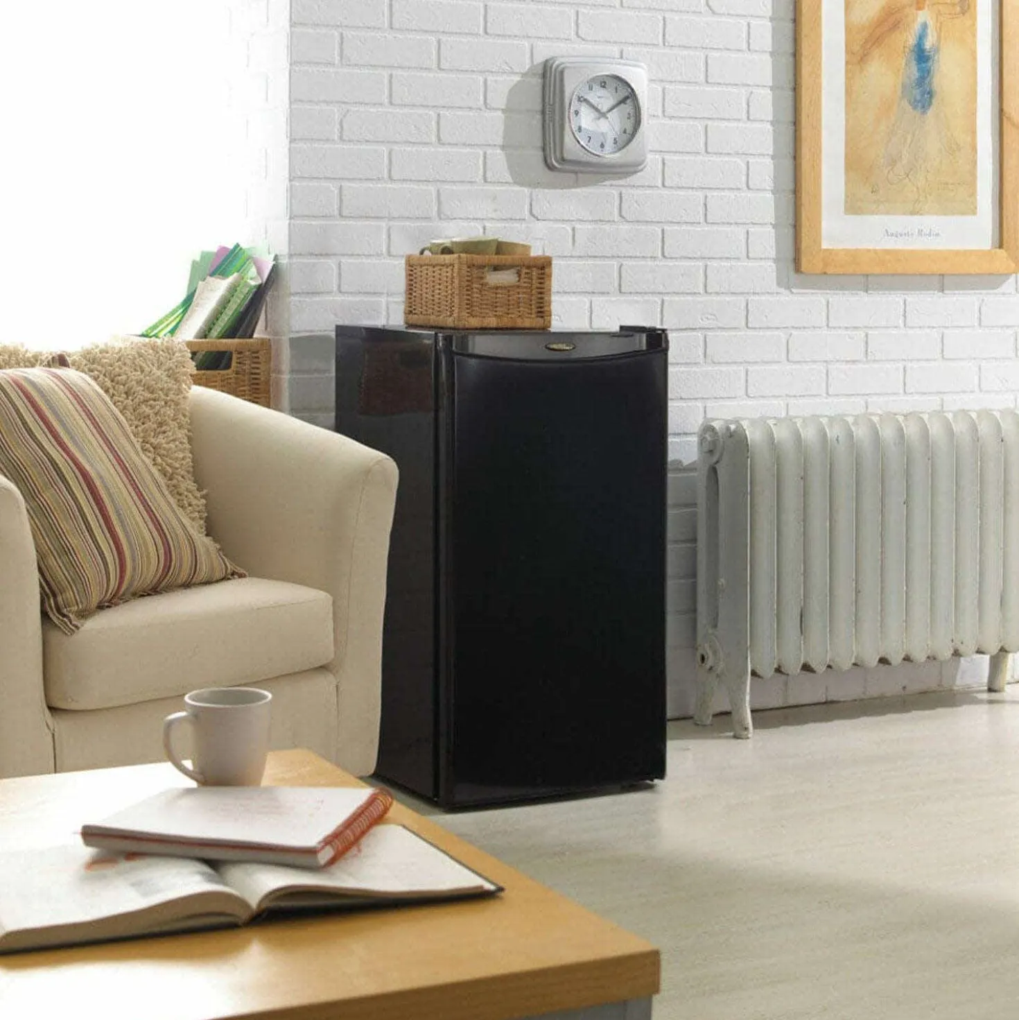 DANBY Réfrigérateur compact 3,2 pi3 Noir Compact - DCR032A2BDD