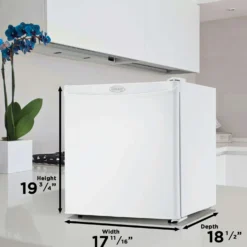 DANBY Réfrigérateur 1,6 pi3 Blanc Compact - DCR016A3WDB