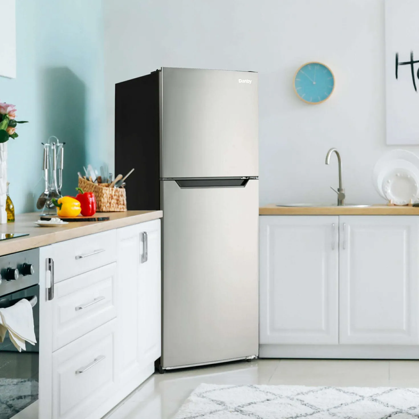 DANBY Réfrigérateur 10,1 pi3 24 In Inox Congélateur en haut - DFF101B1BSLD
