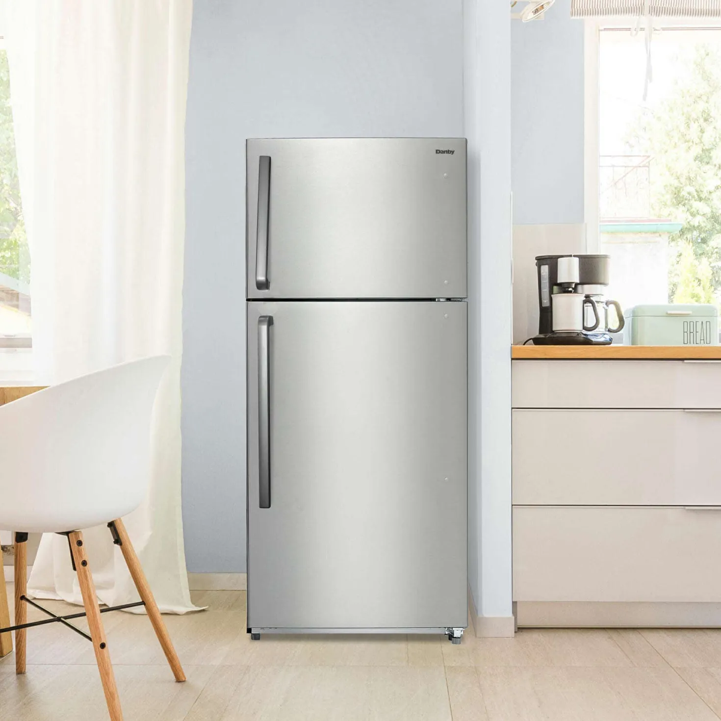 DANBY Réfrigérateur 18 pi3 30 po Inox Congélateur en haut - DFF180E2SSDB