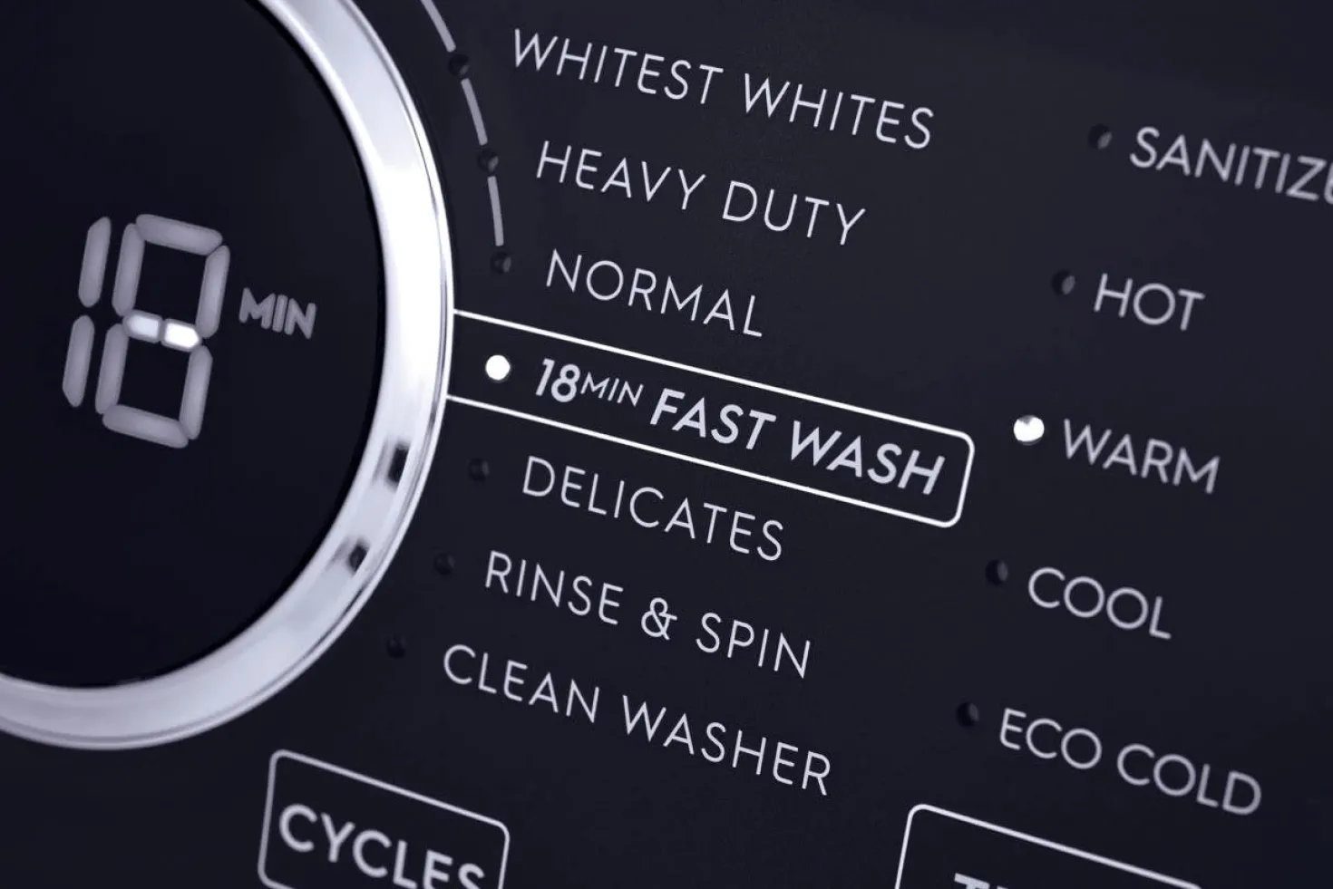 ELECTROLUX Laveuse Chargement frontal Blanc 27" - ELFW7437AW