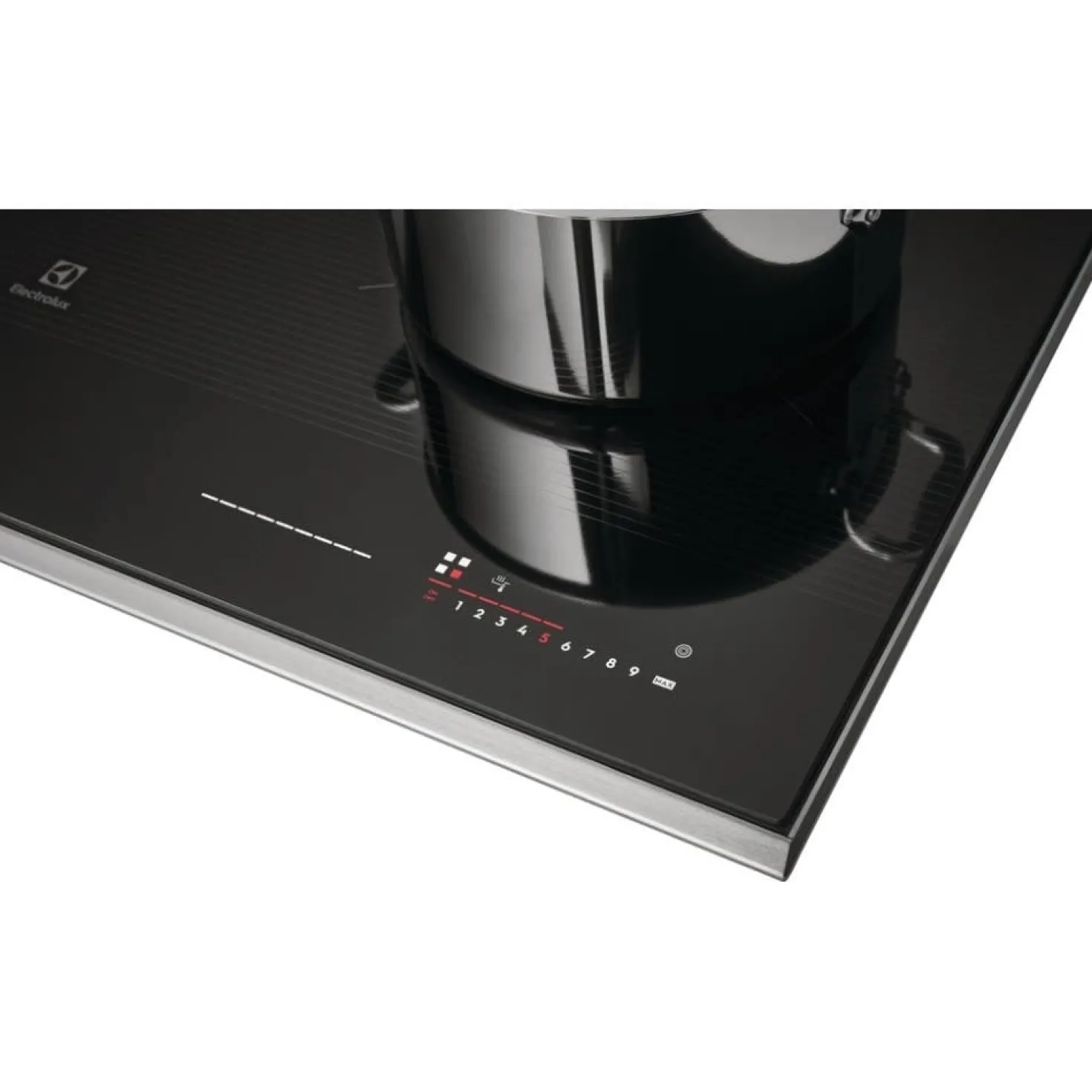 ELECTROLUX Plaque de cuisson Induction Noir 30" Noir - ECCI3068AS