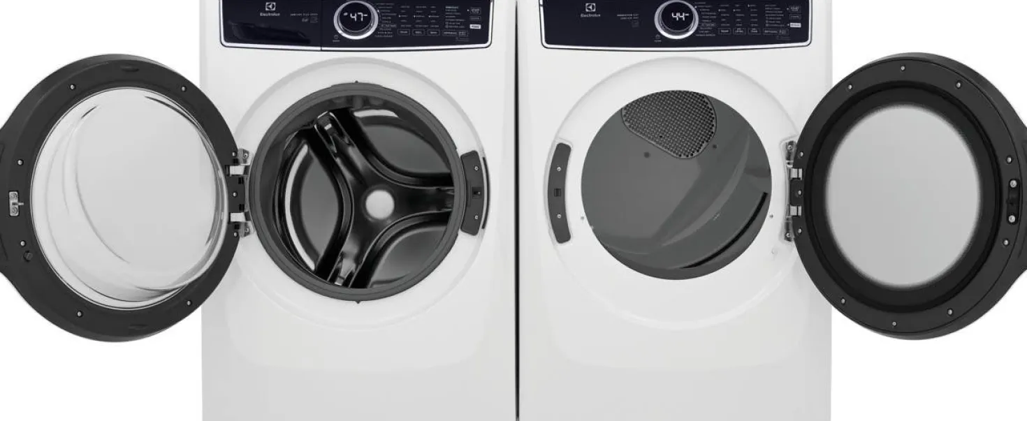 ELECTROLUX Sécheuse Chargement frontal Blanc 27" - ELFE753CAW