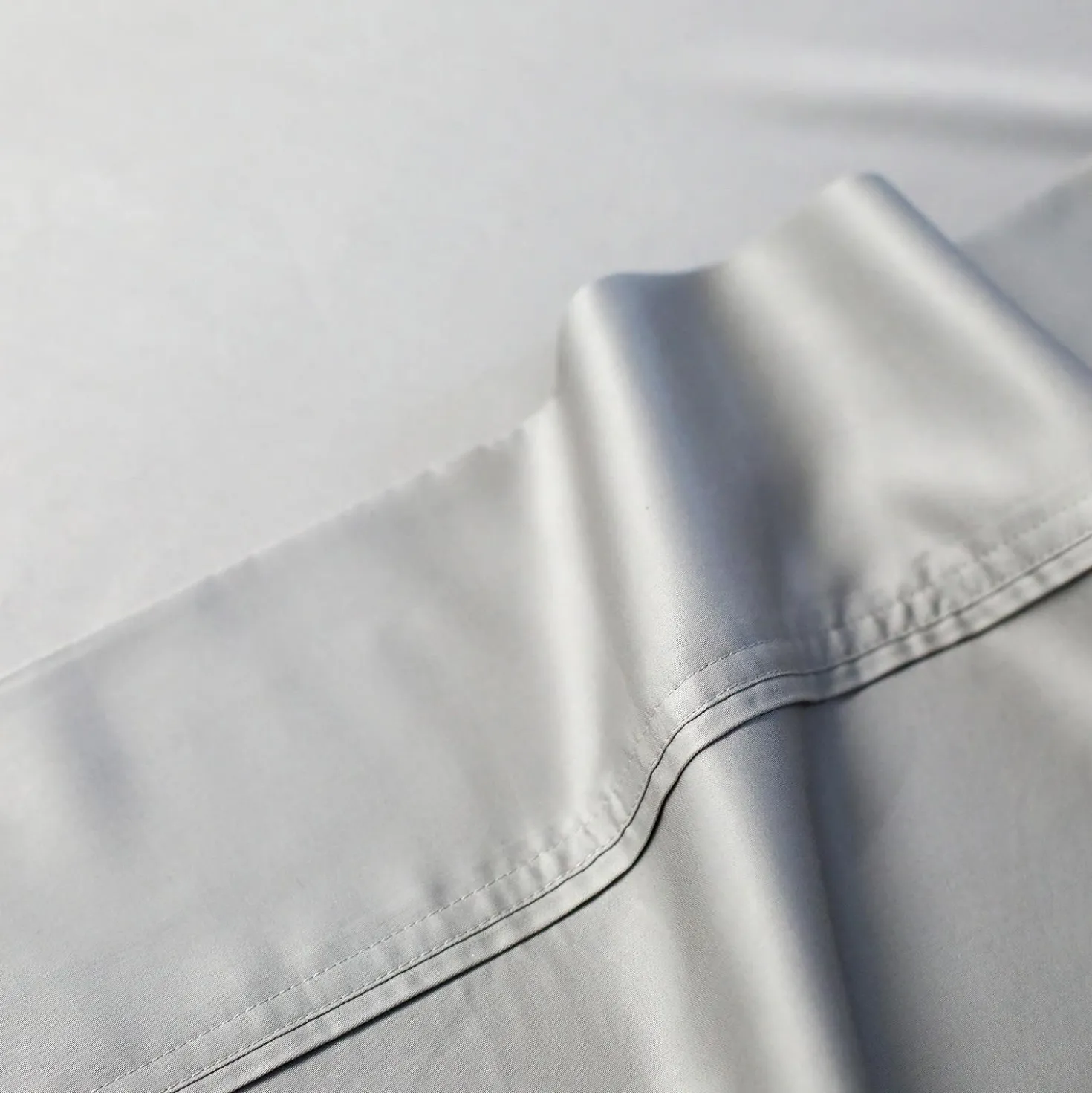 Ensemble de draps queen en rayonne de bambou à têtes séparées - gris ciment