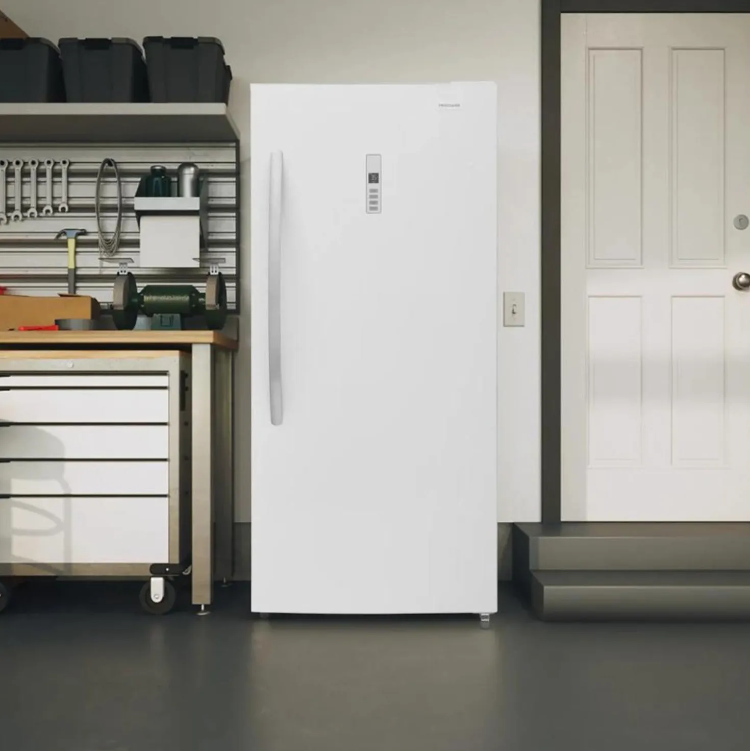 FRIGIDAIRE Tout réfrigérateur 21 pi3 Blanc Tout réfrigérateur - FRAE2136AW