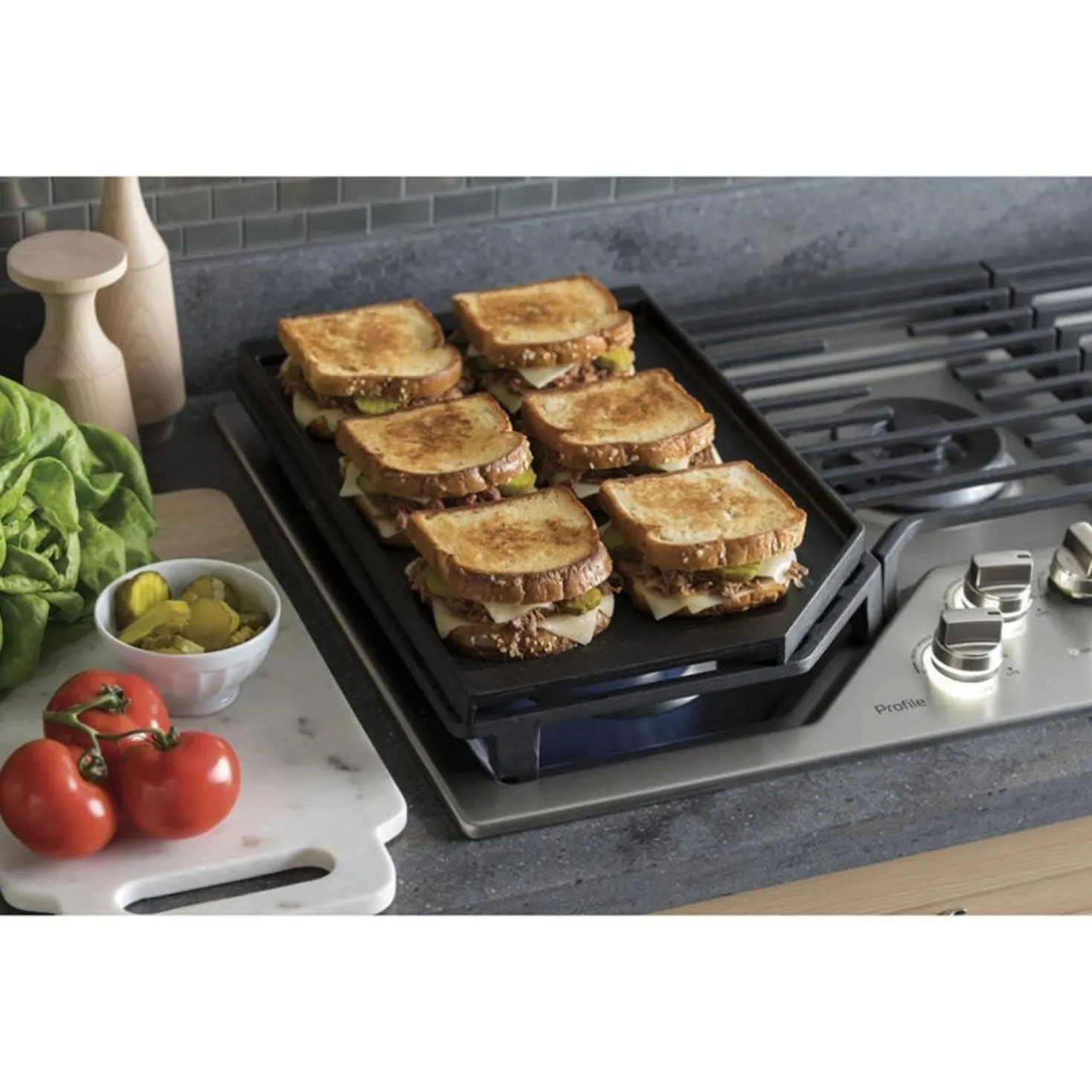 GE Profile Table de cuisson Gaz Acier inoxydable 36" Acier inoxydable - PGP9036SLSS
