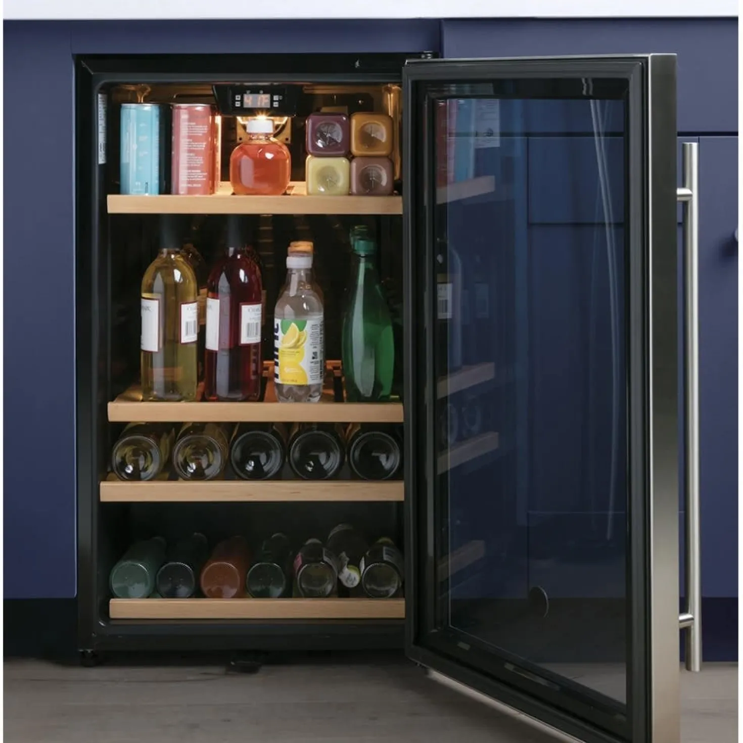 GE Refroidisseur à boisson 4,1 pi3 Acier inoxydable 19" - GVS04BQNSS