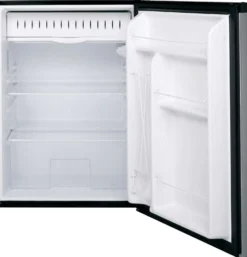 GE Réfrigérateur 5,6 pi3 24 po Inox Compact - GCE06GSHSB