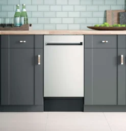 HAIER Lave-vaisselle 18 po Encastré Acier inoxydable 18