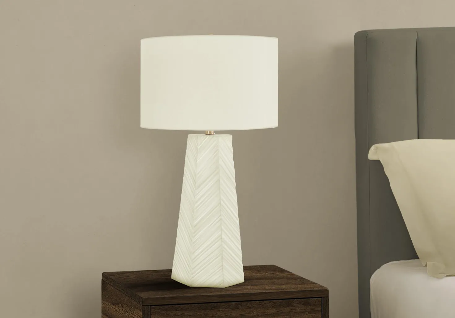 Lampe de table 29"H en céramique