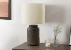 Lampe de table 17"H en résine