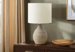 Lampe de table 17"H en résine