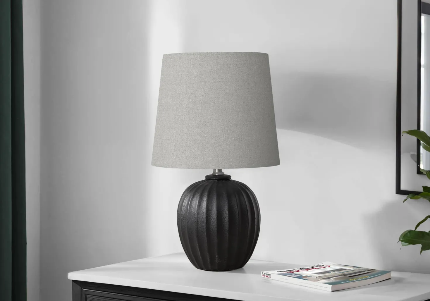 Lampe de table 19"H en résine