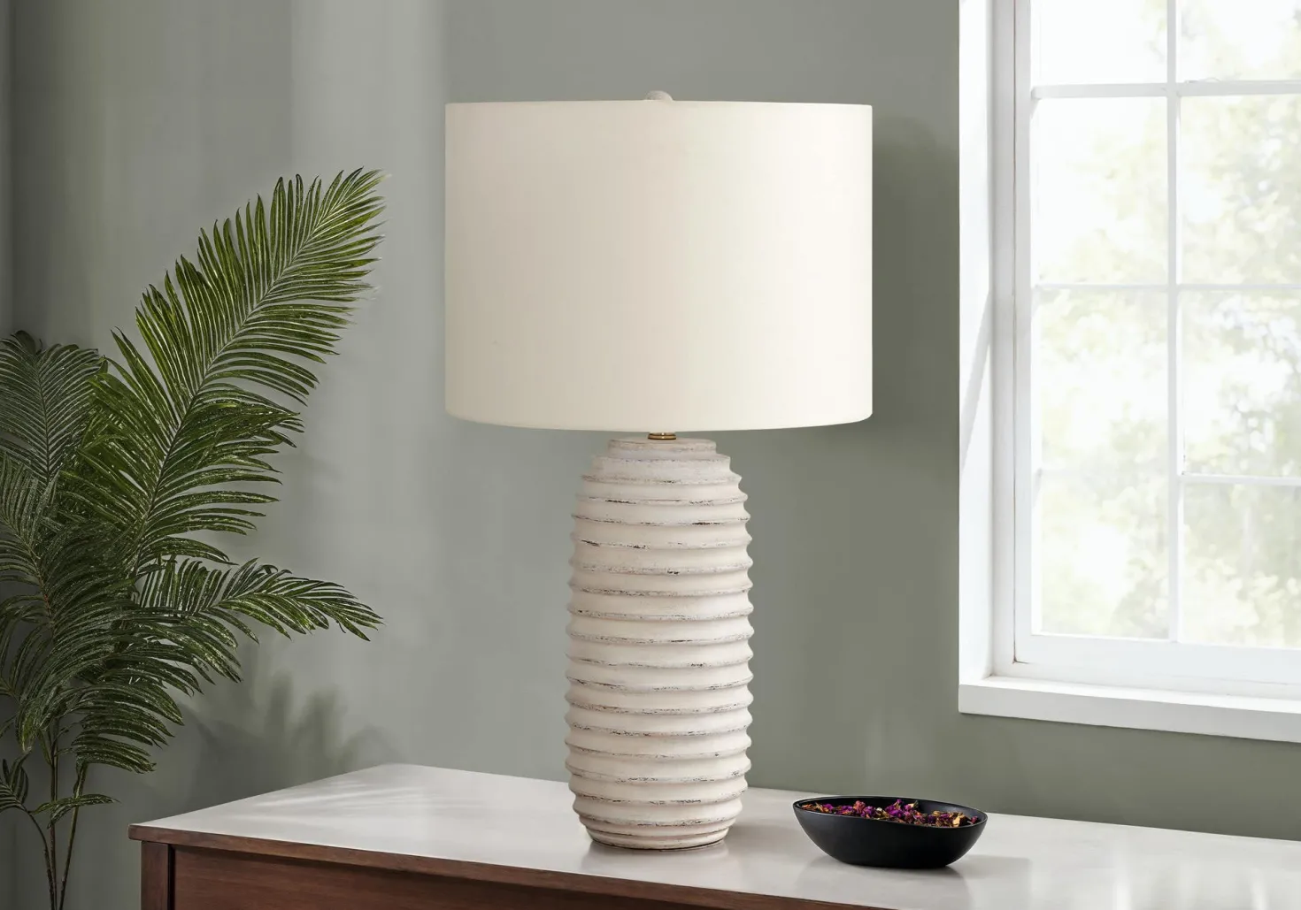 Lampe de table 28"H en résine