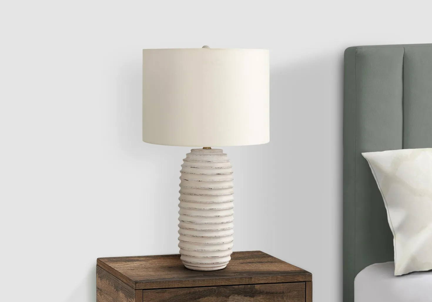 Lampe de table 28"H en résine