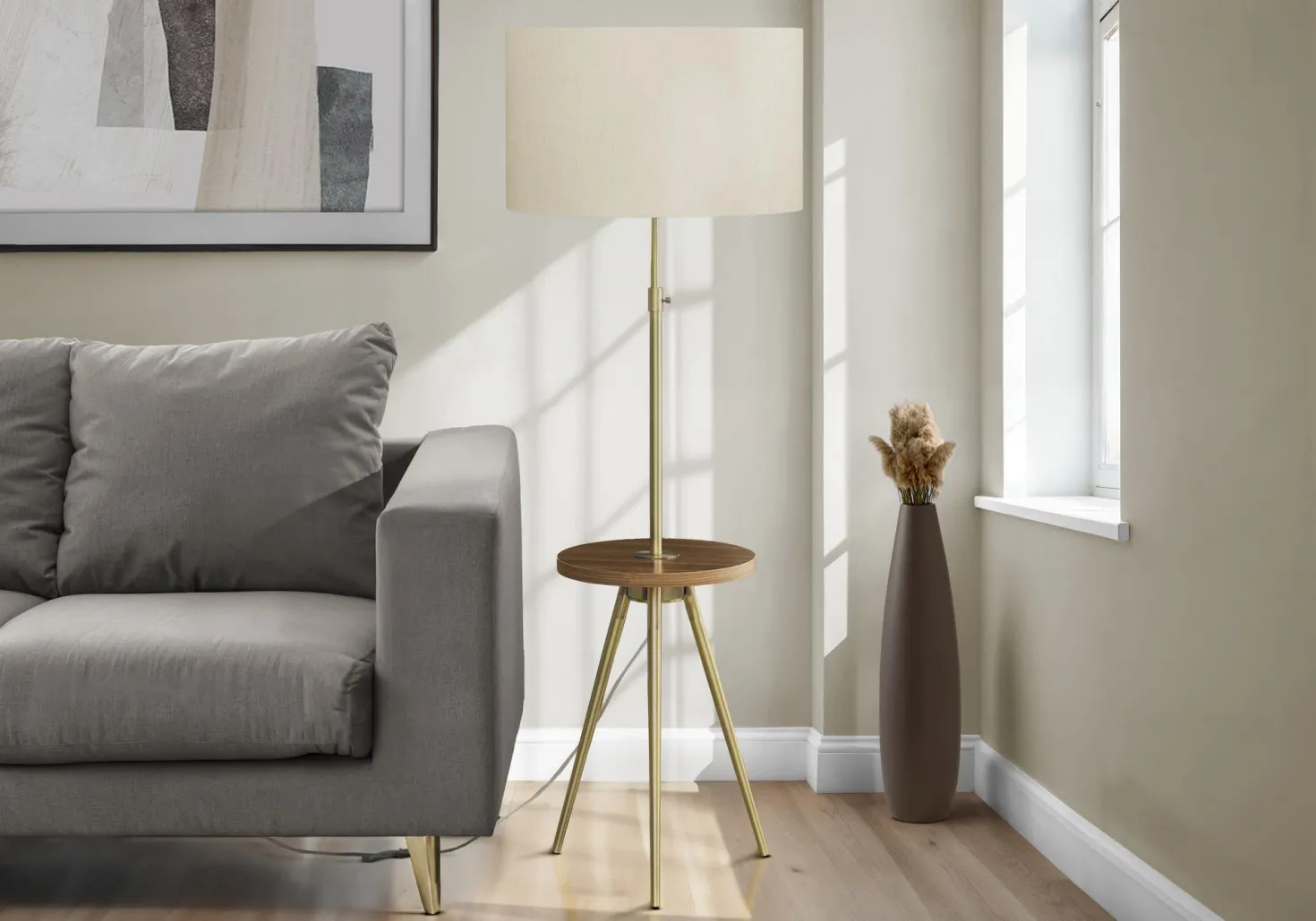 Lampe sur pied 63"H en métal avec ports usb