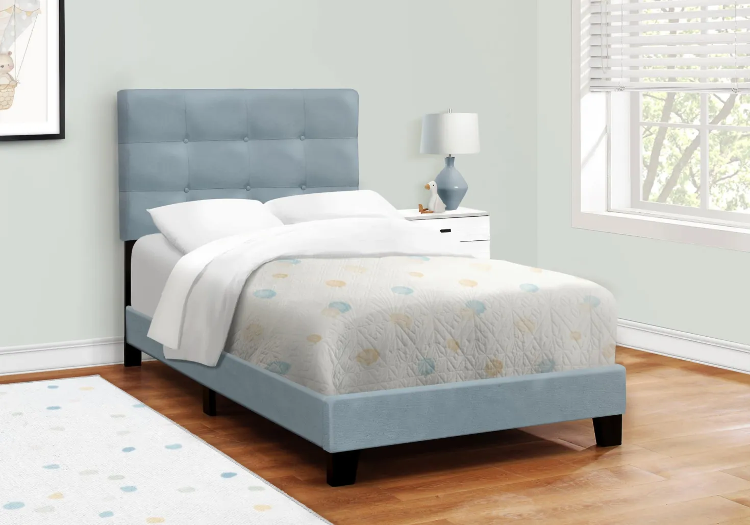 Lit simple en velours avec tête de lit (39")