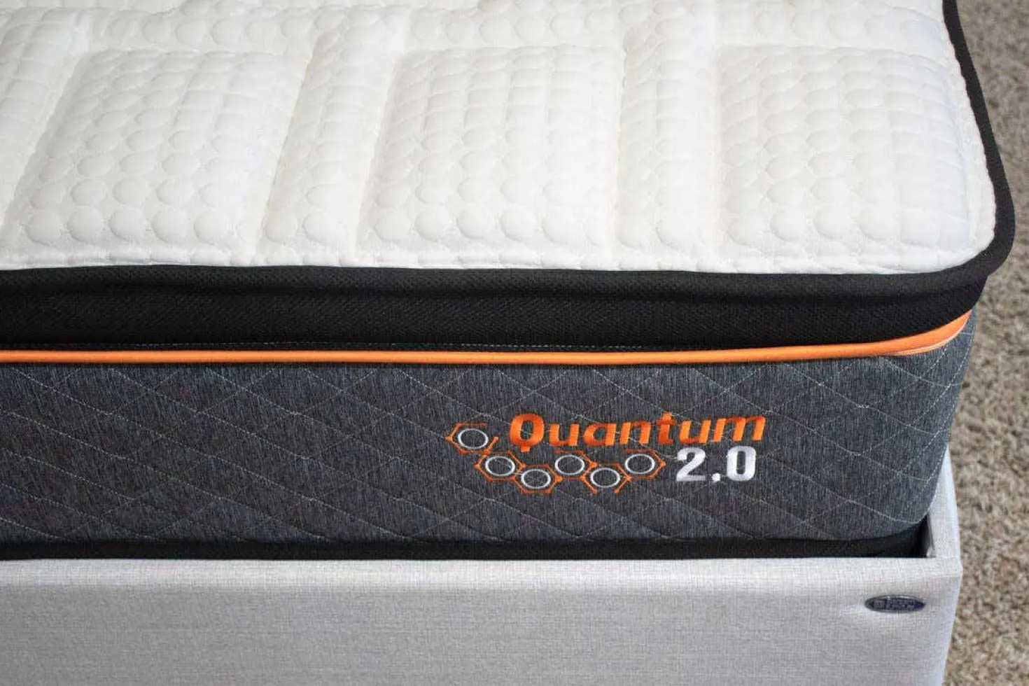 Matelas queen roulé semi-fermeà ressorts ensachés - 60"