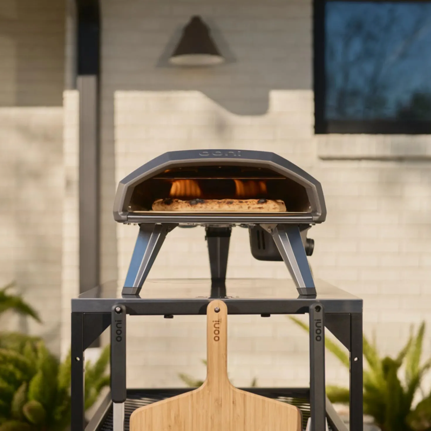Ooni Four à pizza extérieur à gaz 14"