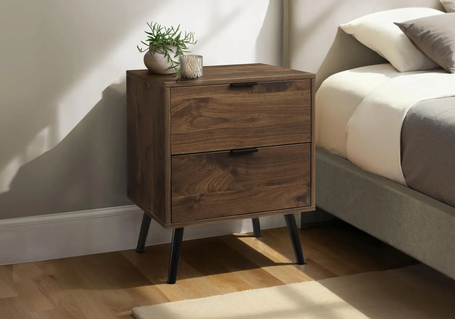 Table d'appoint 24"H avec rangement - Monarch