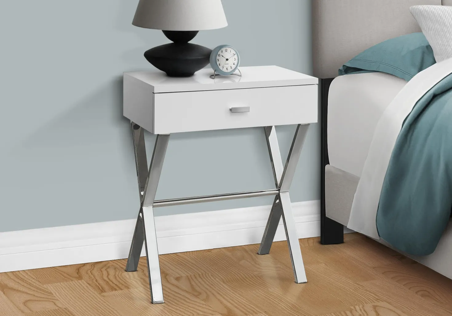 Table d'appoint - 24"H, blanc lustré, métal chrome - Monarch