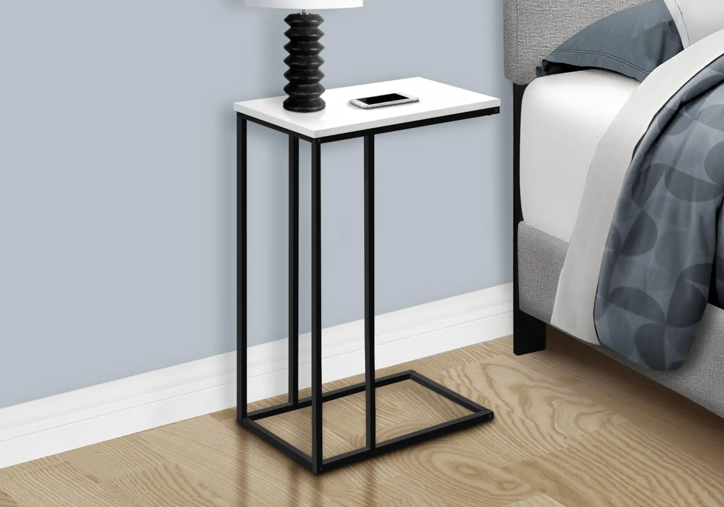 Table d'appoint - 25"H, blanc, métal noir - Monarch