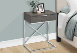Table d'appoint - 24