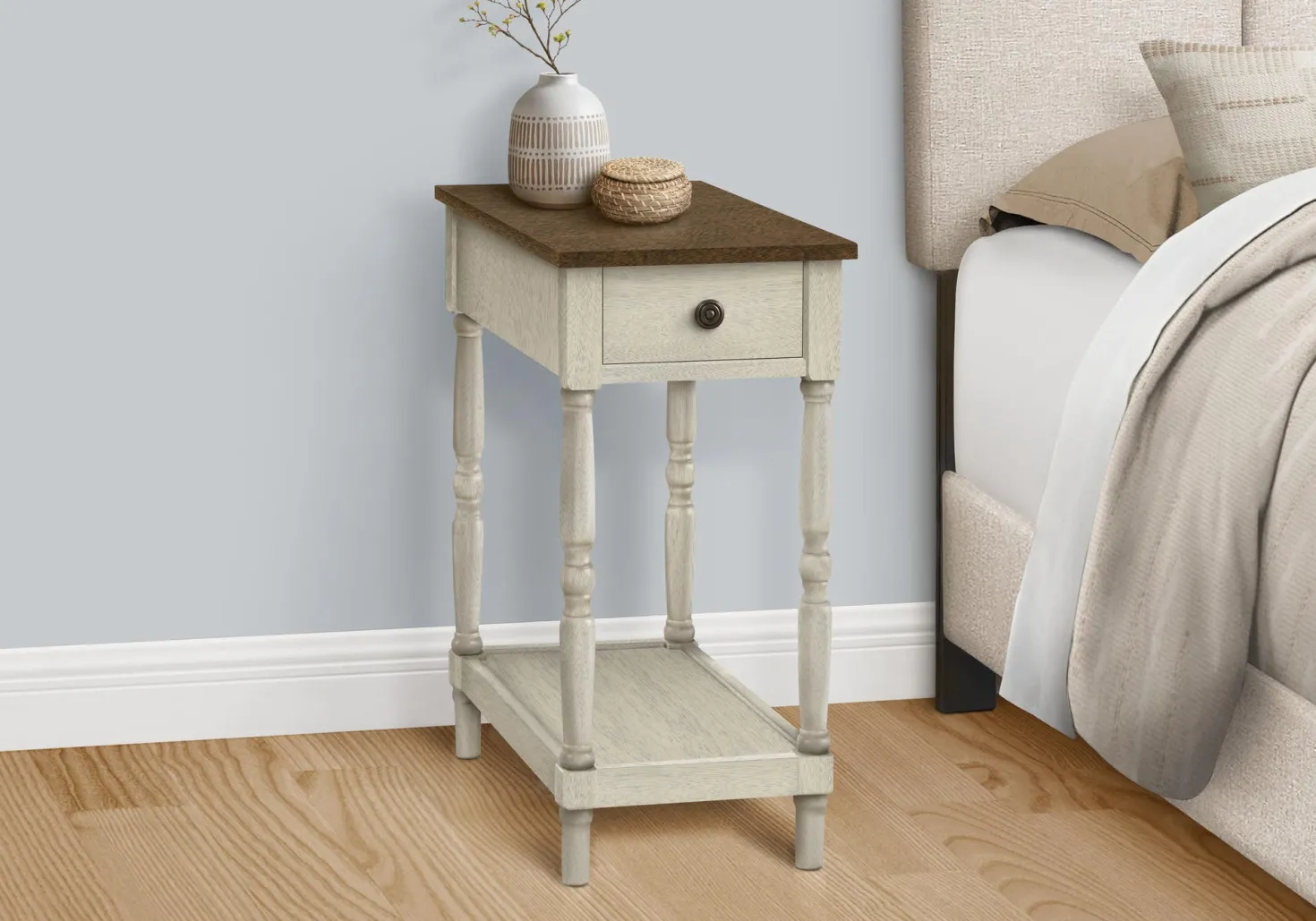 Table d'appoint 24"H - Monarch