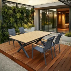 Table d’extérieur en polywood et aluminium avec 4 chaises