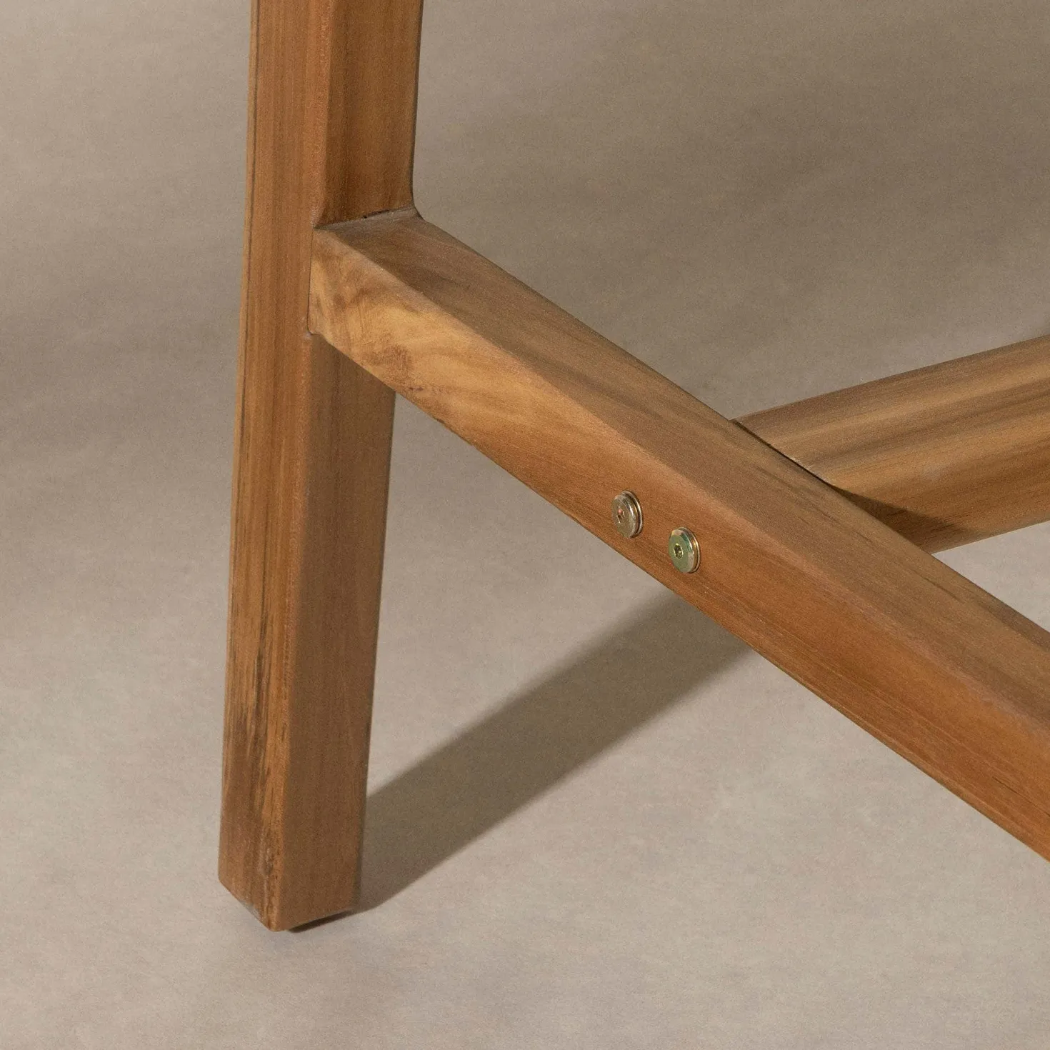 Table à manger extérieur en bois massif 54"