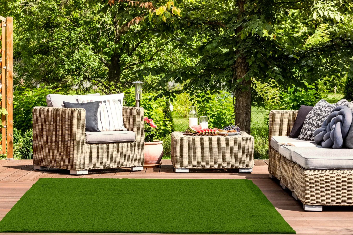 Tapis extérieur de faux gazon vert - 2 x 6