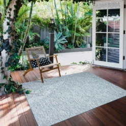 Tapis intérieur ou extérieur - 7 x 10